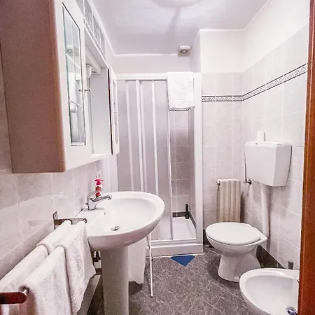 Myhouse San Donato - Affitti Brevi Italia *